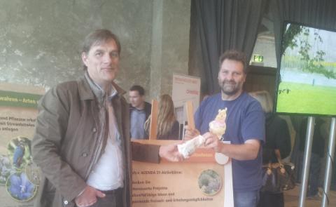 Bürgermeister am AGENDA 21 Stand